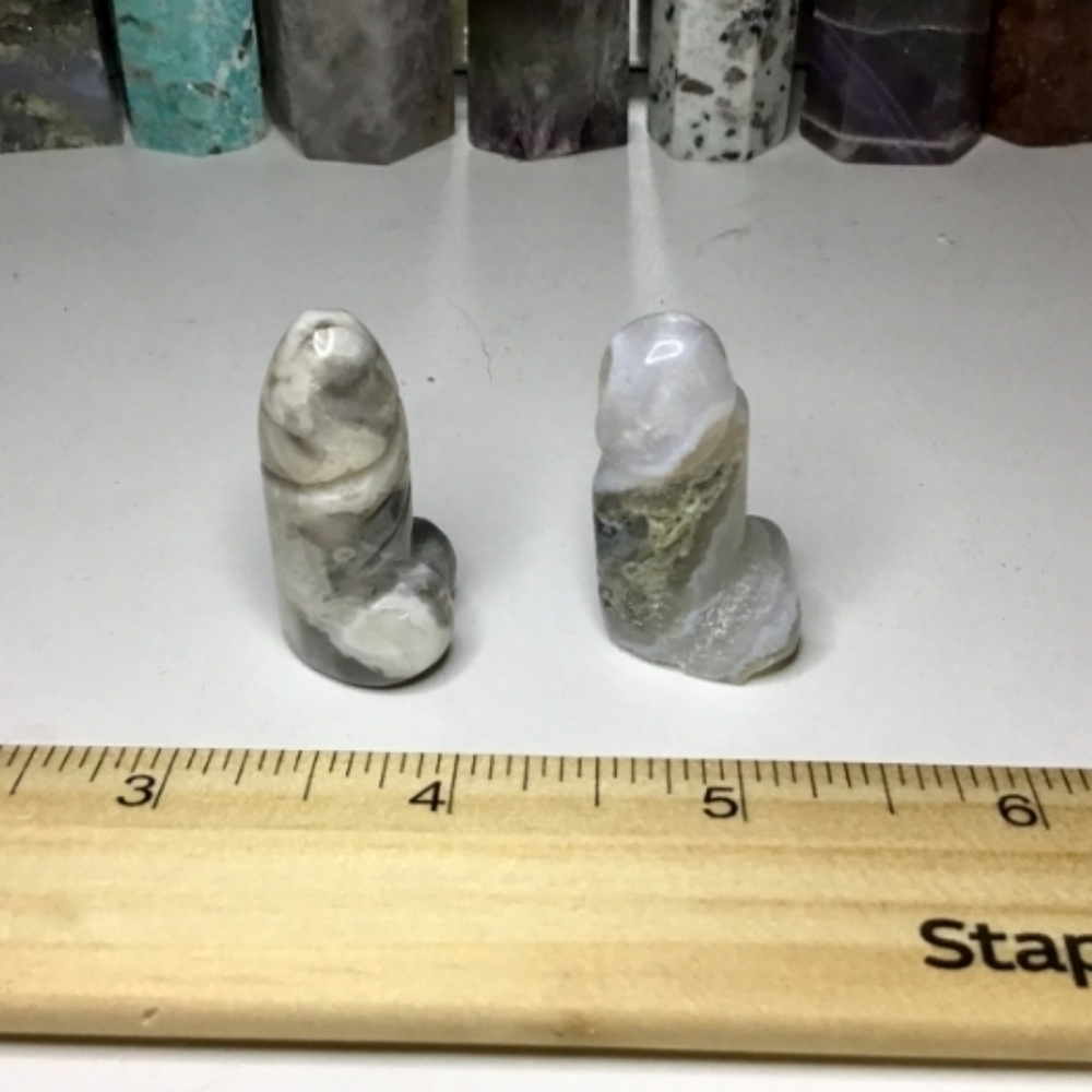 Peen Shaped Crystals - Picture 3 of 4